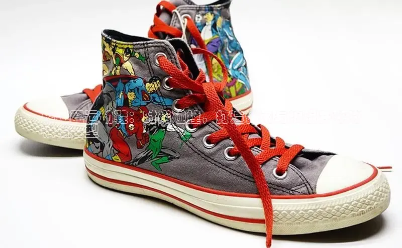 意昂3登陆入口即登录百度安全社区碎花配运动鞋：时尚碰撞，打造休闲与浪漫并存的
吸睛造型