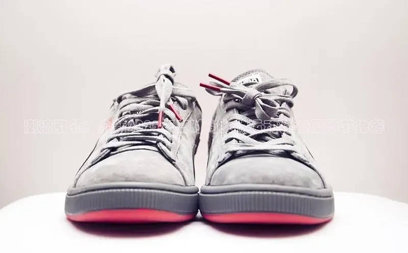 潮流引领：全新2025年度时尚女款运动鞋-春夏季节推荐